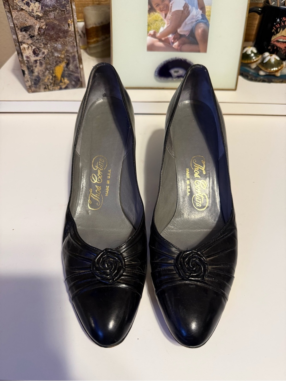 Thos Cort LTD Black Leather Pointed-Toe Pumps with Rosette Detail